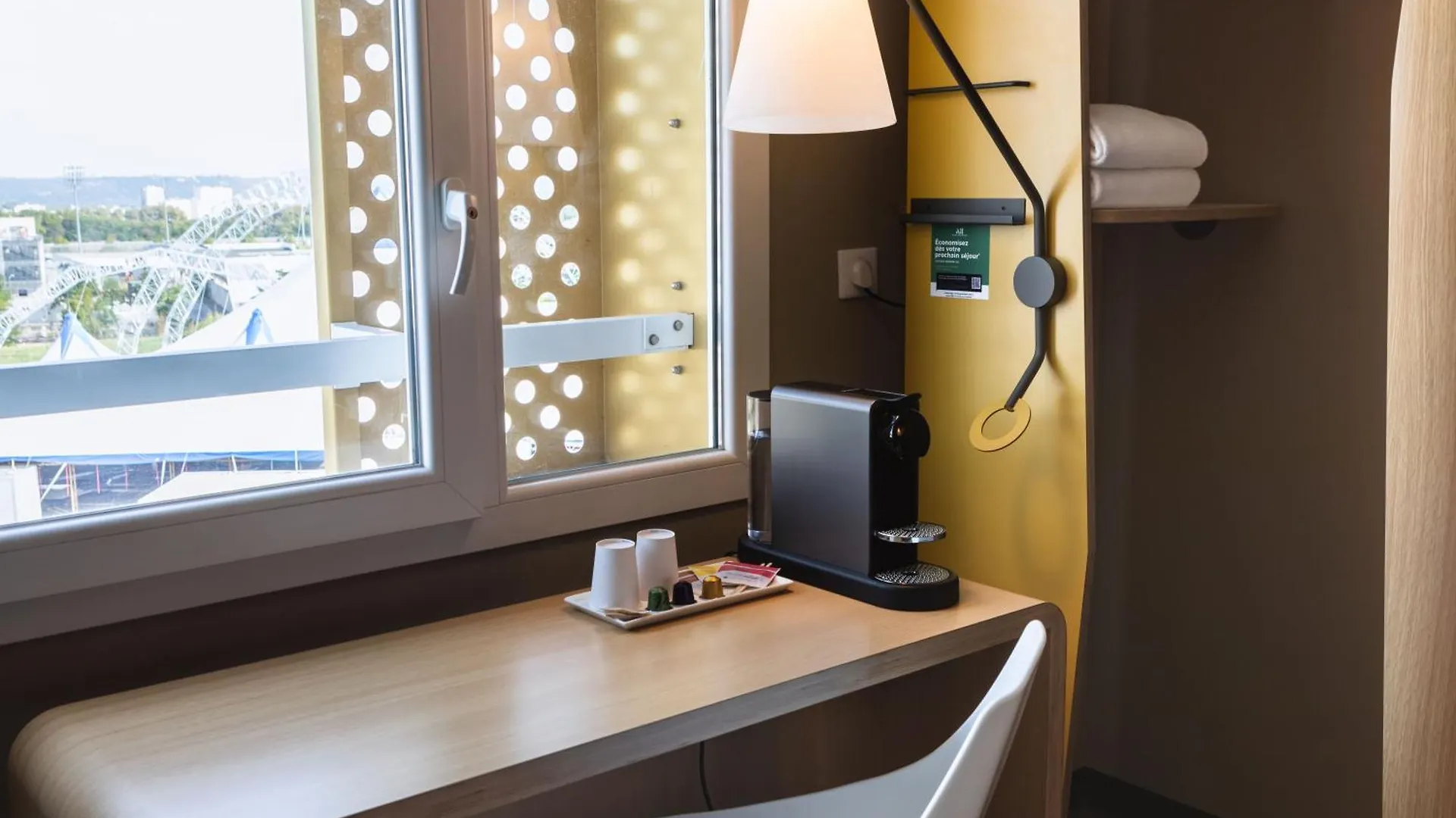 Ibis Geneve Centre Lac 3*, Geneva
