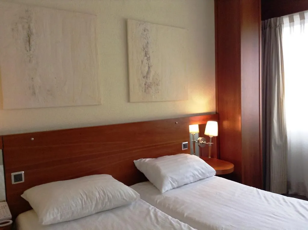 Ibis Geneve Centre Lac Switzerland