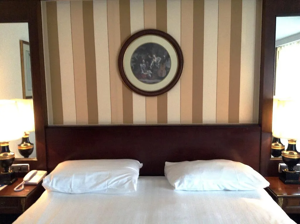 Ibis Geneve Centre Lac Switzerland
