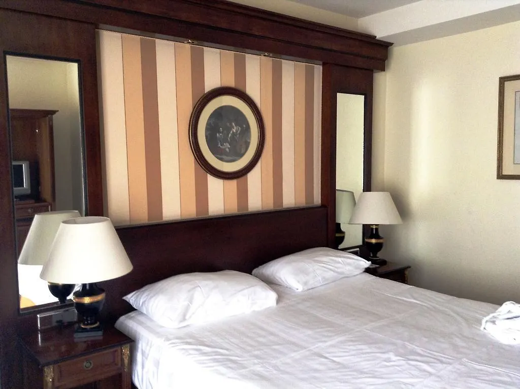 Ibis Geneve Centre Lac 3*, Geneva Switzerland