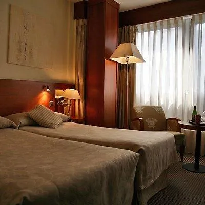 מלון Ibis Geneve Centre Lac 3*, ז'נבה שוויץ